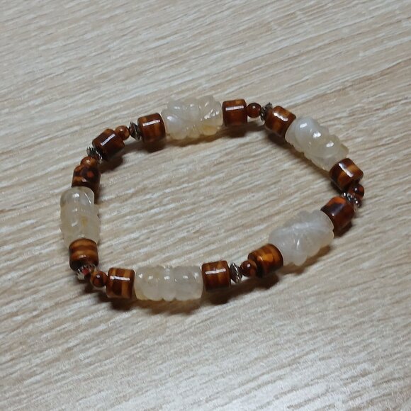 Hand Crafted Handmade Beaded Unisex Stretch Bracelet Brown & White #16 - Picture 11 of 11